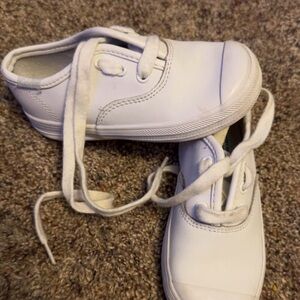 Classic White Keds 8C
